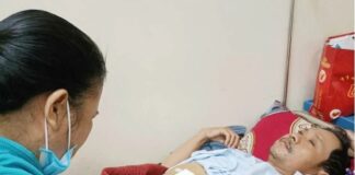 Cả nhà mắc trọng bệnh