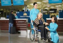 Quy định người khuyết tật khi đi máy bay hãng hàng không Vietnam Airlines