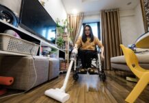 Người khuyết tật truyền nghị lực trên mạng xã hội – Kỳ 3: Hạnh phúc của người vợ ‘xương thủy tinh’
