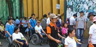 Bàn về việc trợ cấp cho người khuyết tật