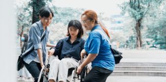 Người khuyết tật đặc biệt nặng được nhận trợ cấp xã hội hàng tháng bao nhiêu tiền?